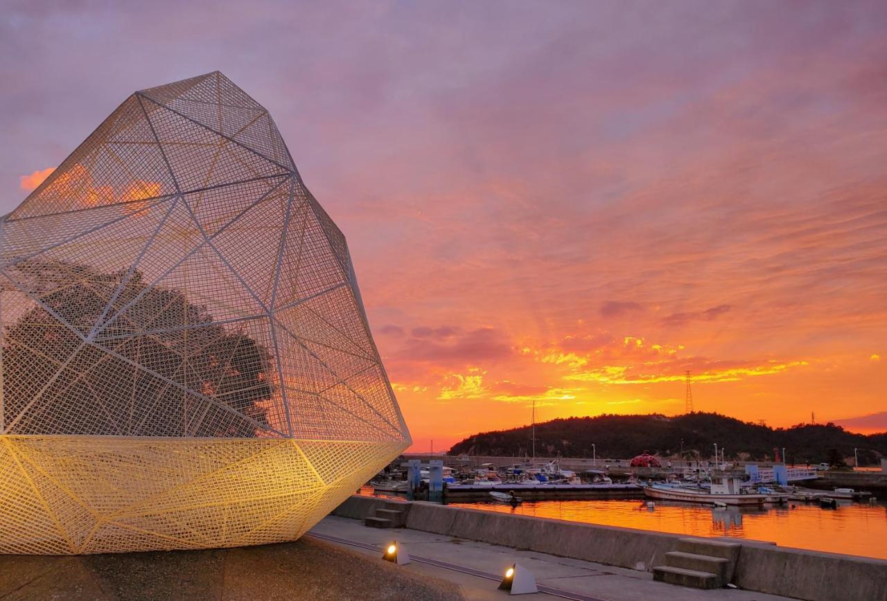 Yado Seven Beach Naoshima Εξωτερικό φωτογραφία