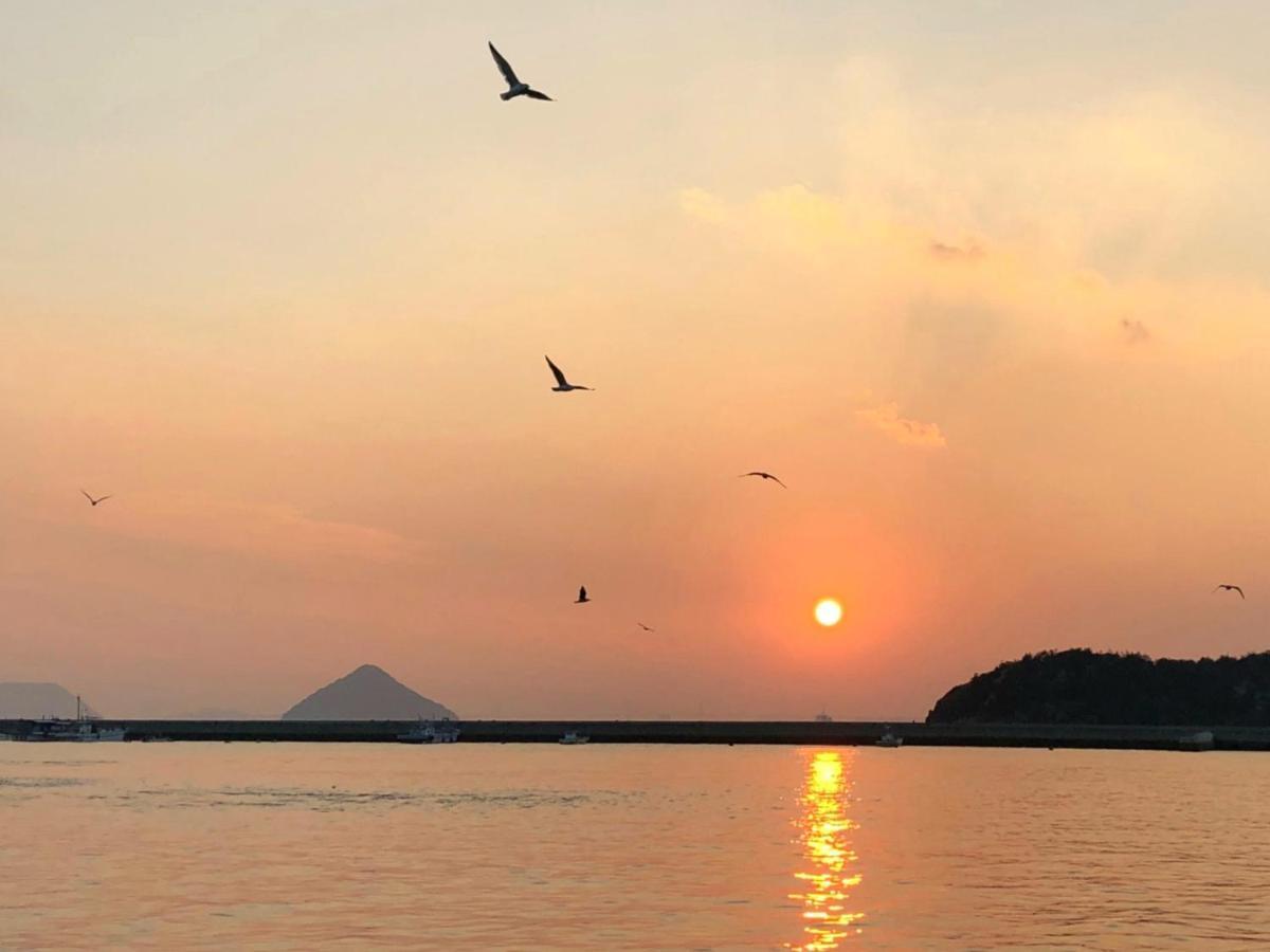 Yado Seven Beach Naoshima Εξωτερικό φωτογραφία